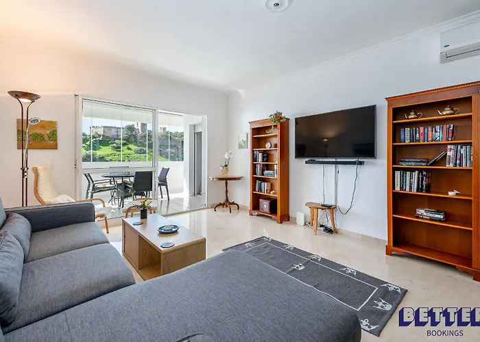 Daire Beachfront 2br W Seaviews By Better Bookings