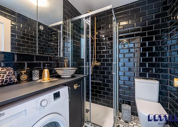 Daire Beachfront 2br W Seaviews By Better Bookings