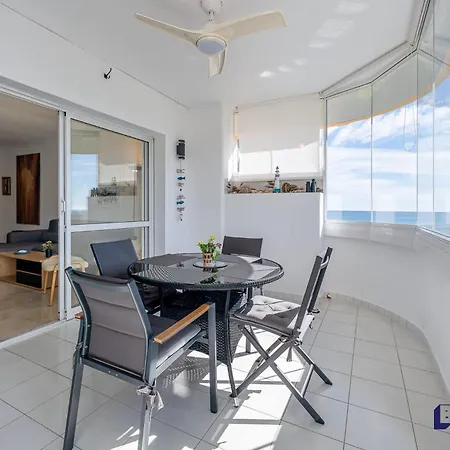 Beachfront 2br W Seaviews By Better Bookings Lägenhet Fuengirola