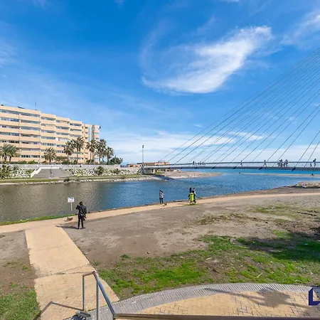 Beachfront 2br W Seaviews By Better Bookings 아파트 푸엔히롤라