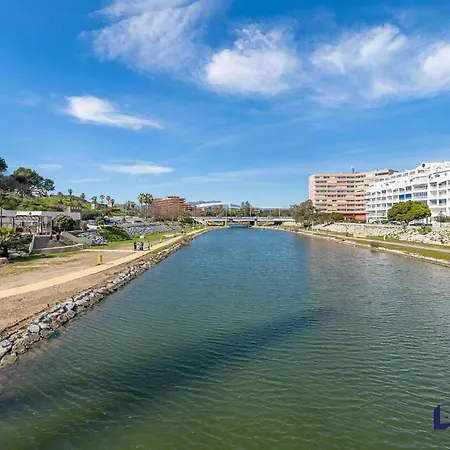 Lägenhet Beachfront 2br W Seaviews By Better Bookings *