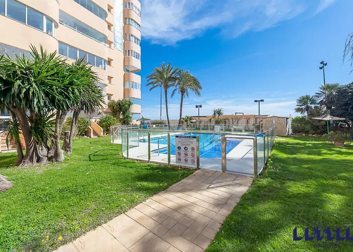 Beachfront 2br W Seaviews By Better Bookings Apartment *