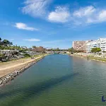 Apartmán Beachfront 2br W Seaviews By Better Bookings *